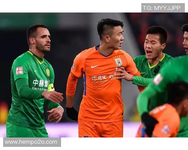 森林狼与小牛激战正酣比分胶着引发球迷热议